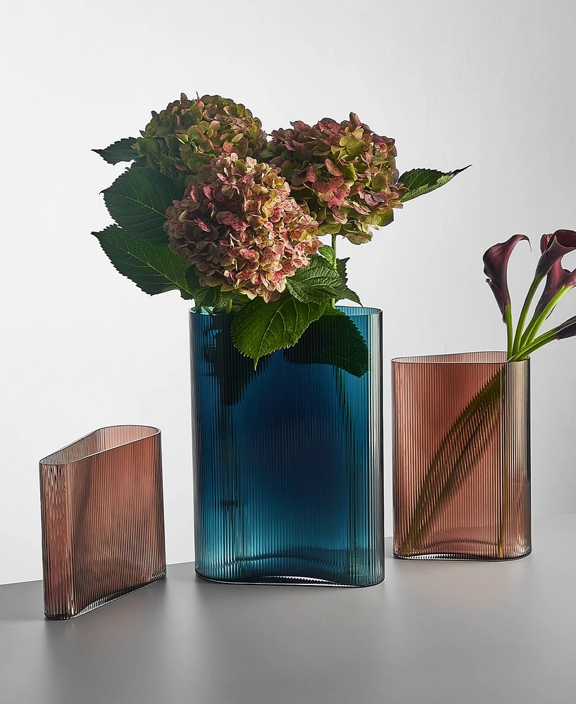 Nude Glass Mist Vase