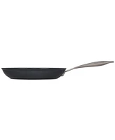 Le Creuset Essential Nonstick Ceramic Shallow 10" Frypan