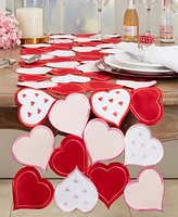 Saro Lifestyle Romantic Hearts Cutout Table Runner, 16"x72"