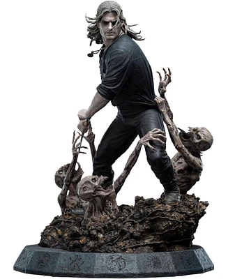 Weta Workshop Limited Edition Polystone - The Witcher (Season 2) - Geralt the White Wolf 1:4 Scale Statue