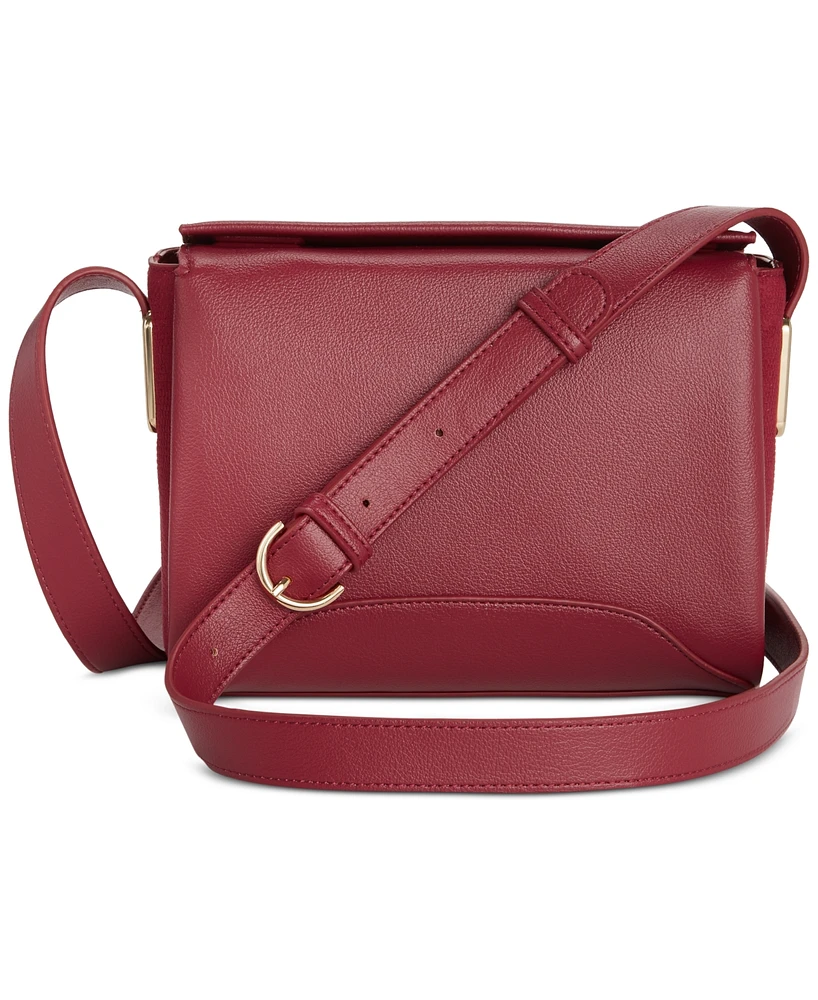 On 34th Leslii Small Crossbody