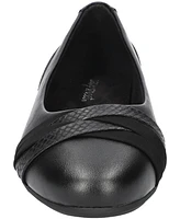 Easy Street Women's Kylie Comfort Ballet Flats