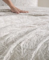 Tommy Bahama Home Ocean Deep Reversible 3 Piece Quilt Set