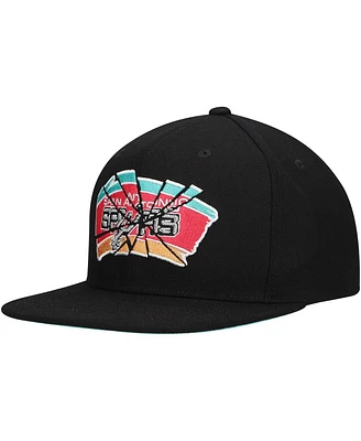 Mitchell & Ness Men's Black San Antonio Spurs Shattered Snapback Hat