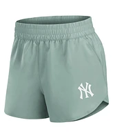 Fanatics Women's Green New York Yankees Studio Woven Vibe Shorts