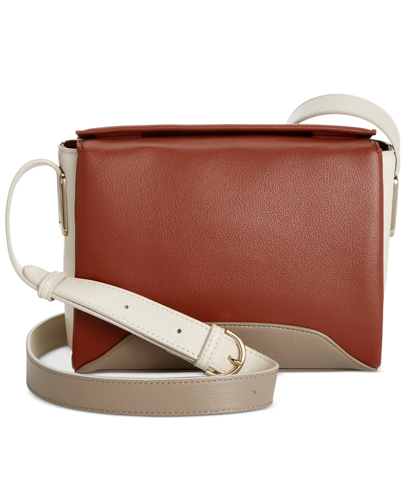 On 34th Leslii Small Crossbody