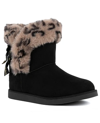 Juicy Couture Women's King Cozy Cold Weather Boots