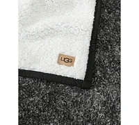 Ugg Classic Fluff Throw, 50" x 70"