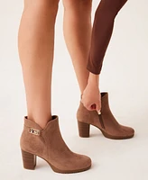 Anne Klein Women's Regency Block Heel Ankle Booties