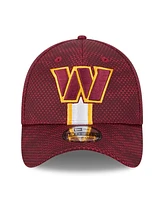 New Era Men's Burgundy Washington Commanders 2024 Sideline 39THIRTY Flex Hat