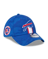 New Era Men's Royal Buffalo Bills 2024 Sideline 39THIRTY Flex Hat