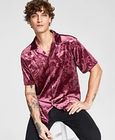 Tinsel Men's Flocked Jacquard Short Sleeve Button-Front Camp Shirt