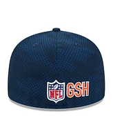 New Era Men's Navy Chicago Bears 2024 Sideline 59FIFTY Fitted Hat