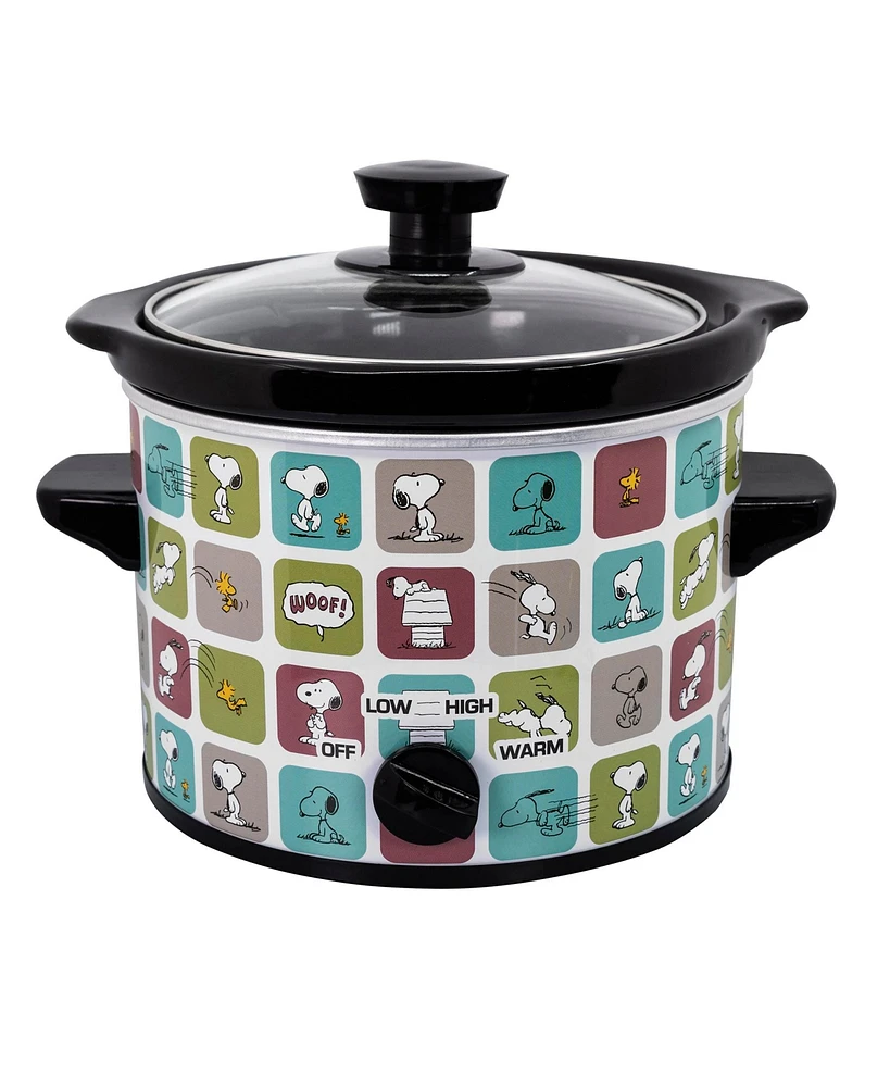 Uncanny Brands Peanuts 2 Quart Slow Cooker - Snoopy & Woodstock Appliance