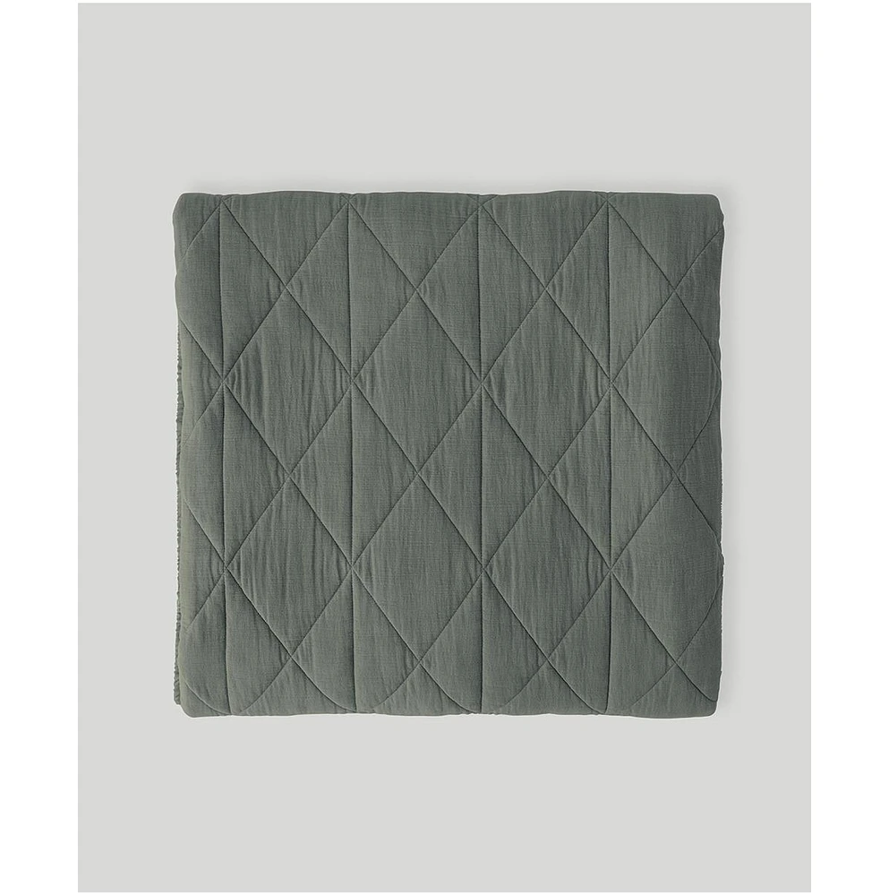 Pact Organic Cotton Diamond Quilt