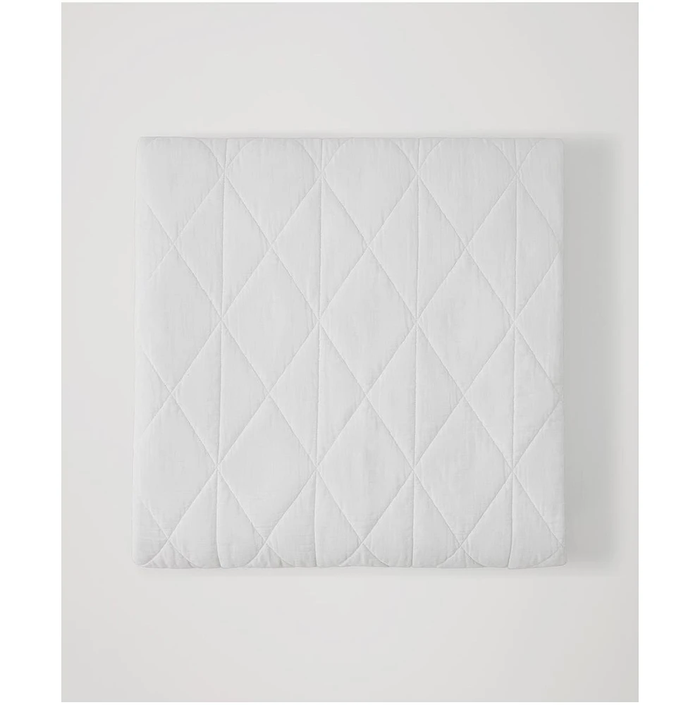Pact Organic Cotton Diamond Quilt