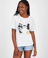 Disney Juniors' Mickey & Minnie Mouse Kiss Graphic T-Shirt