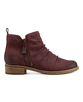 Earth Women's Nadya Round Toe Ruched Casual Booties