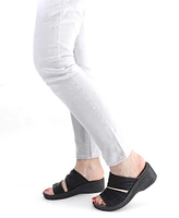 Easy Street Women's Seeker Wedge Heel Sandals