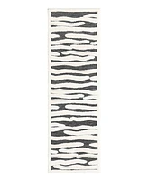 Bayshore Home Textured Tones Lines 2'7"x8' Runner Area Rug