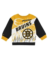 Mitchell & Ness Toddler Boston Bruins Two-Piece Oversized Block Buster Fleece Sweatshirt Pants Set