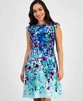 Connected Petite Printed Scuba Sleeveless Fit & Flare Dress