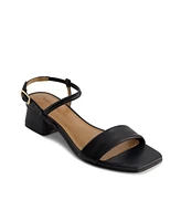 Bernardo Footwear Josei Low Heel Sandal