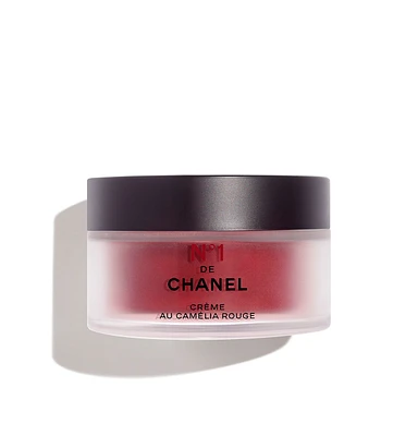 CHANEL N°1 DE CHANEL CREAM Plumps – Smooths – Protects