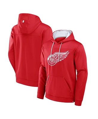 Fanatics Men's Red Detroit Wings Defender Pullover Hoodie