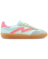 Madden Girl Giia Lace-Up Low-Top Sneakers