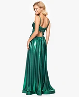 Blondie Nites Juniors' Metallic Twist-Front Gown