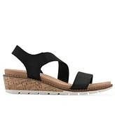 Cliffs by White Mountain Women's Tinnley Wedge Slip-On Sandals