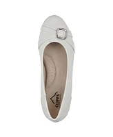 Cliffs by White Mountain Women's Calming Round Toe Ballet Flats