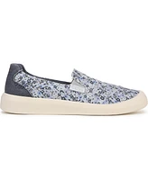 Blowfish Malibu Women's Beachfront Round Toe Slip On Sneakers