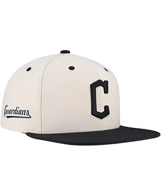 Mitchell & Ness Men's Cream Cleveland Guardians Snapback Hat