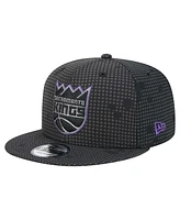 New Era Men's Black Sacramento Kings Midnight Ink Pop Outline 9FIFTY Snapback Hat