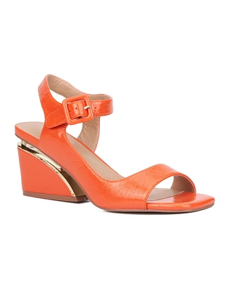 Torgeis Women's Polina Wedge Heels