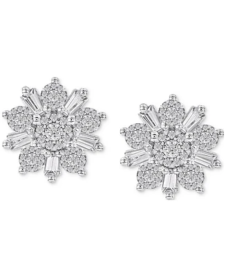 Diamond Flower Earrings (3/4 ct. t.w) in 14k White Gold