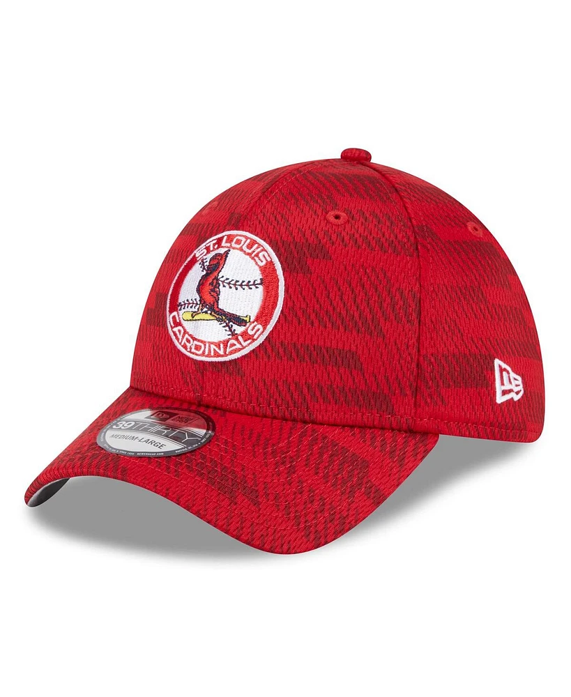 New Era Men's Red St. Louis Cardinals 2025 Mlb Clubhouse 39THIRTY Flex Hat