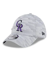 New Era Men's Gray Colorado Rockies 2025 Mlb Clubhouse 39THIRTY Flex Hat