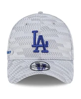 New Era Men's Gray Los Angeles Dodgers 2025 Mlb Clubhouse 39THIRTY Flex Hat