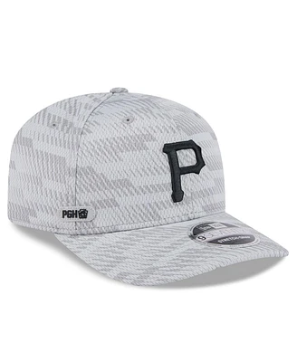 New Era Men's Gray Pittsburgh Pirates 2025 Mlb Clubhouse 9SEVENTY Stretch-Snap Hat