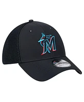 New Era Men's Black Miami Marlins Team Tone 39THIRTY Flex Hat