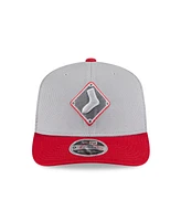New Era Men's Gray/Red Chicago White Sox 2025 Batting Practice 9SEVENTY Stretch-Snap Trucker Hat