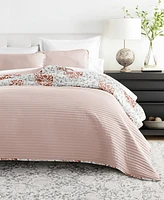 ienjoy Home Scrolled Patchwork Reversible 3-Pc. Lightweight Quilt Set