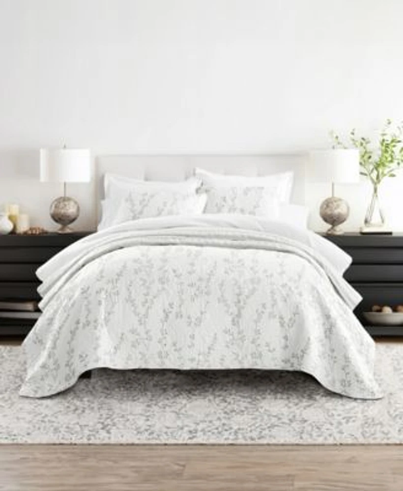 Ienjoy Home Sprouting Vines Stripe Reversible Quilt Sets