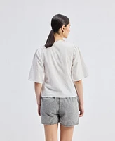 Reistor Women's Relaxed Fit Top With Ruffles and Front-Ties White