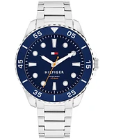 Tommy Hilfiger Men's Quartz Silver-Tone Stainless Steel Bracelet Watch