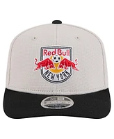 New Era Men's Khaki/Black New York Red Bulls 2025 Jersey Hook 9SEVENTY Stretch-Snap Hat
