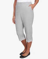 Alfred Dunner Petite Crystal Springs Eyelet Embroidered Capri Pants